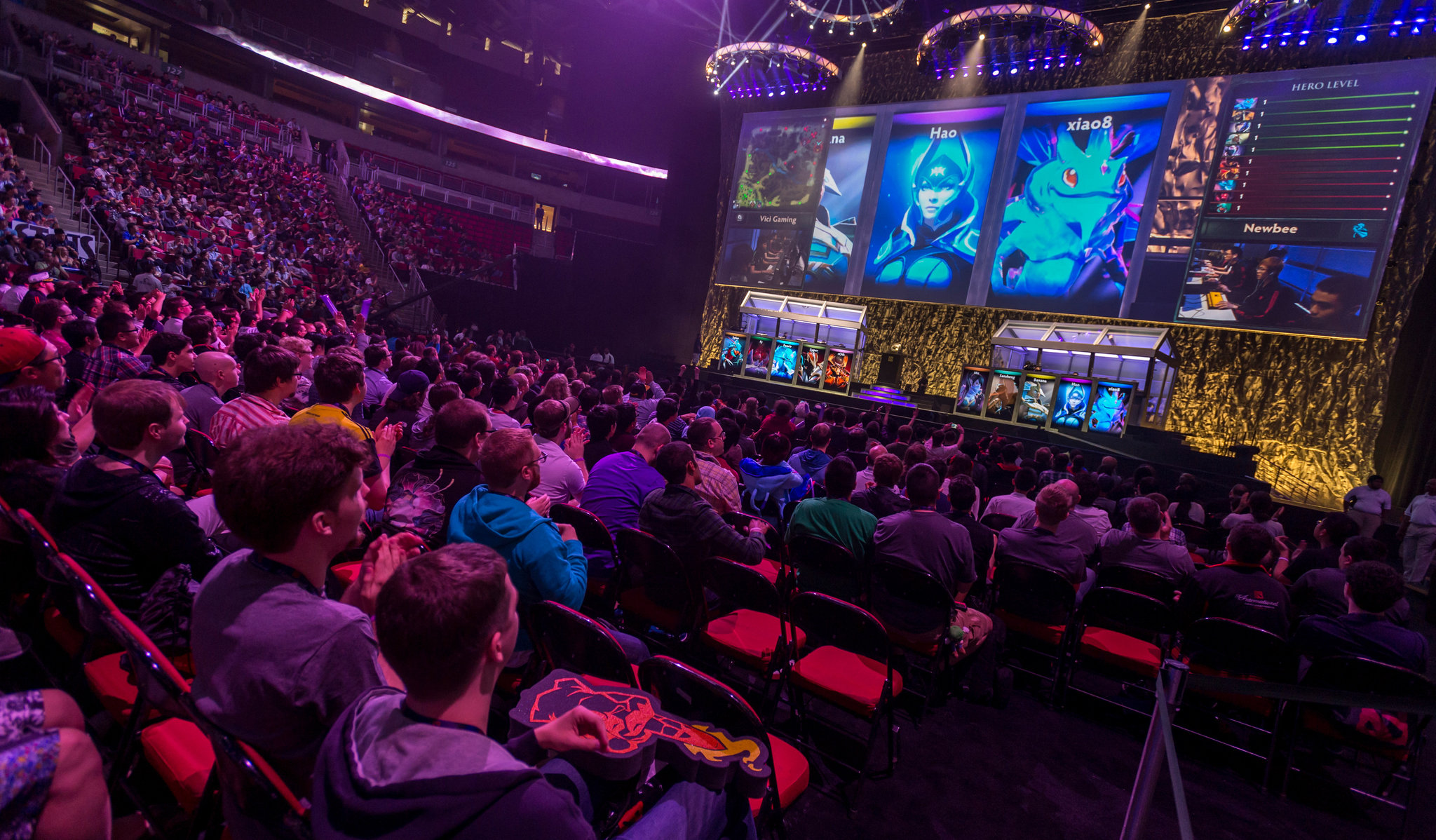 In E-Sports, Video Gamers Draw Real Crowds and Big Money - The New York  Times