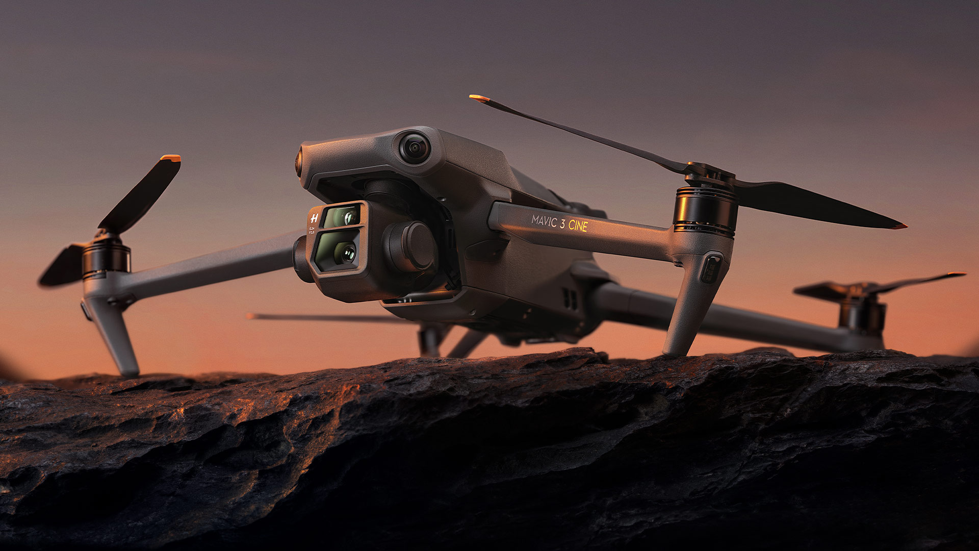DJI Mavic 3 Released – 5.1K50 ProRes 422 HQ Video on 4/3” Sensor, 46 Minutes Flight Time, and More | CineD