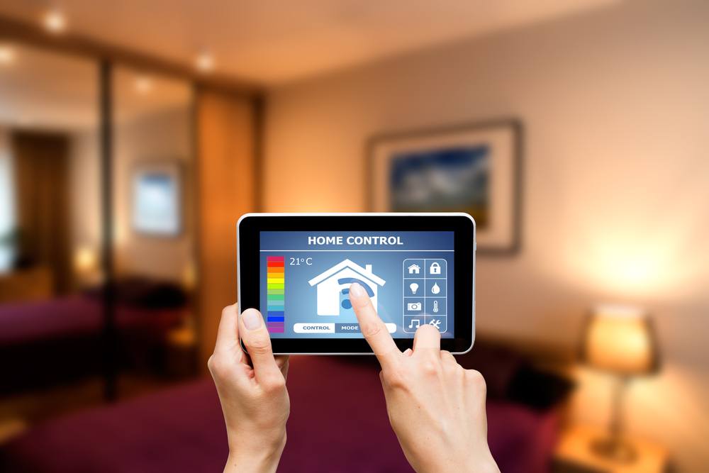 How Smart Lighting Can Save You Money - HomeSelfe