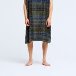 Billabong hooded changing poncho in dark colour