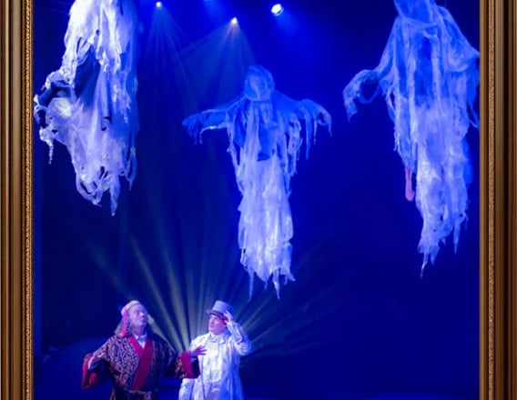Circus performers in Scrooge Cirque Extravaganza
