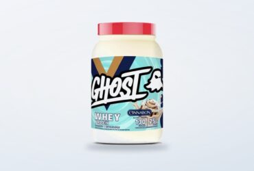 Ghost 100% Whey proteinpulver i produktförpackning